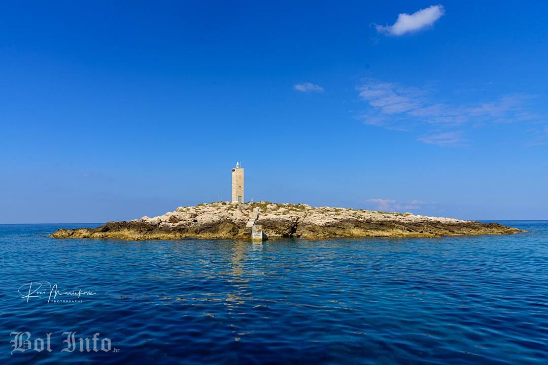 Jutarnja smotra otoka – duša Mediterana u pjesmama Jakše Fiamenga