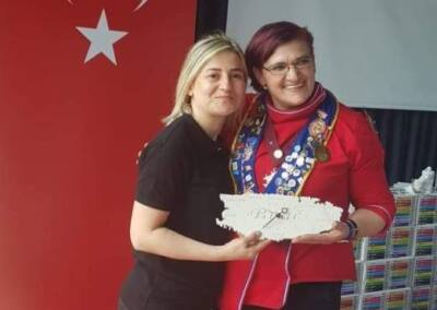 Poznata bračka kuharica Dada Marčić na 3. međunarodnom festivalu kolača u Turskoj