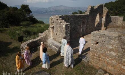 Terra Croatica: Krštenje u Lovrečini