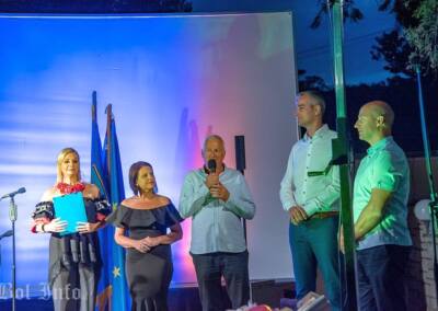 Svečanim koncertom obilježeno 20 godina debitantskih večeri FDK Omiš u Bolu na Braču