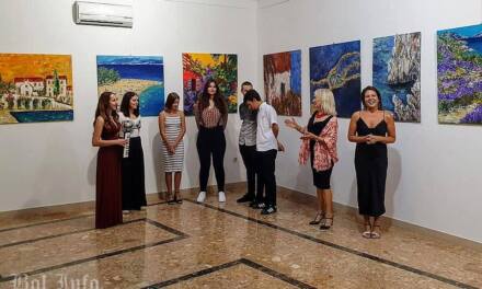 U Domu kulture otvorena nova izložba  – Lili Gluić –  Ljeto za pamćenje