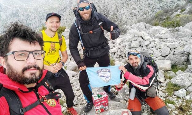 Dva planinara prošla već 850 kilometara radi financiranja terapija za gotovo sedamdeset mališana